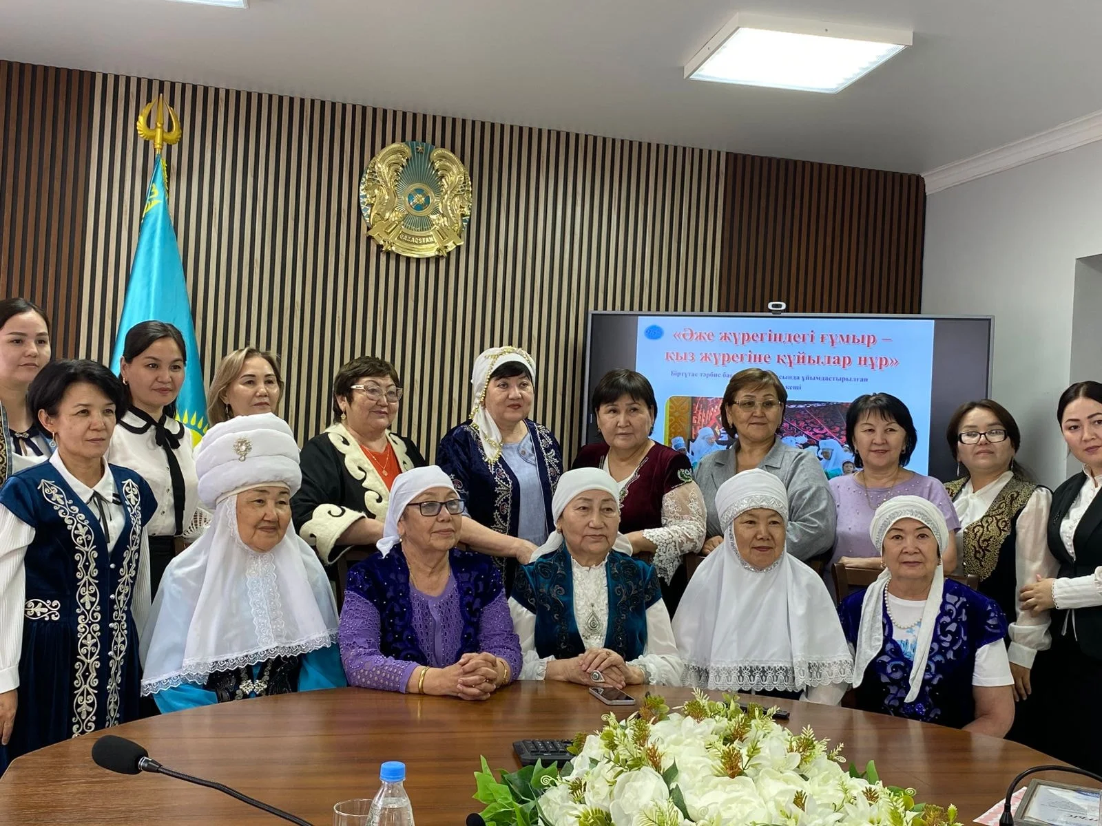 A spiritual conversation evening "Life in a grandmother's heart - light pouring into a girl's heart" was held