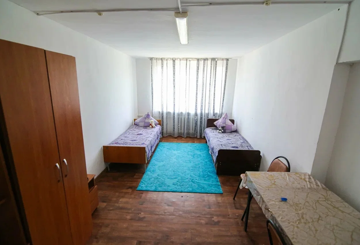 COLLEGE HOSTEL