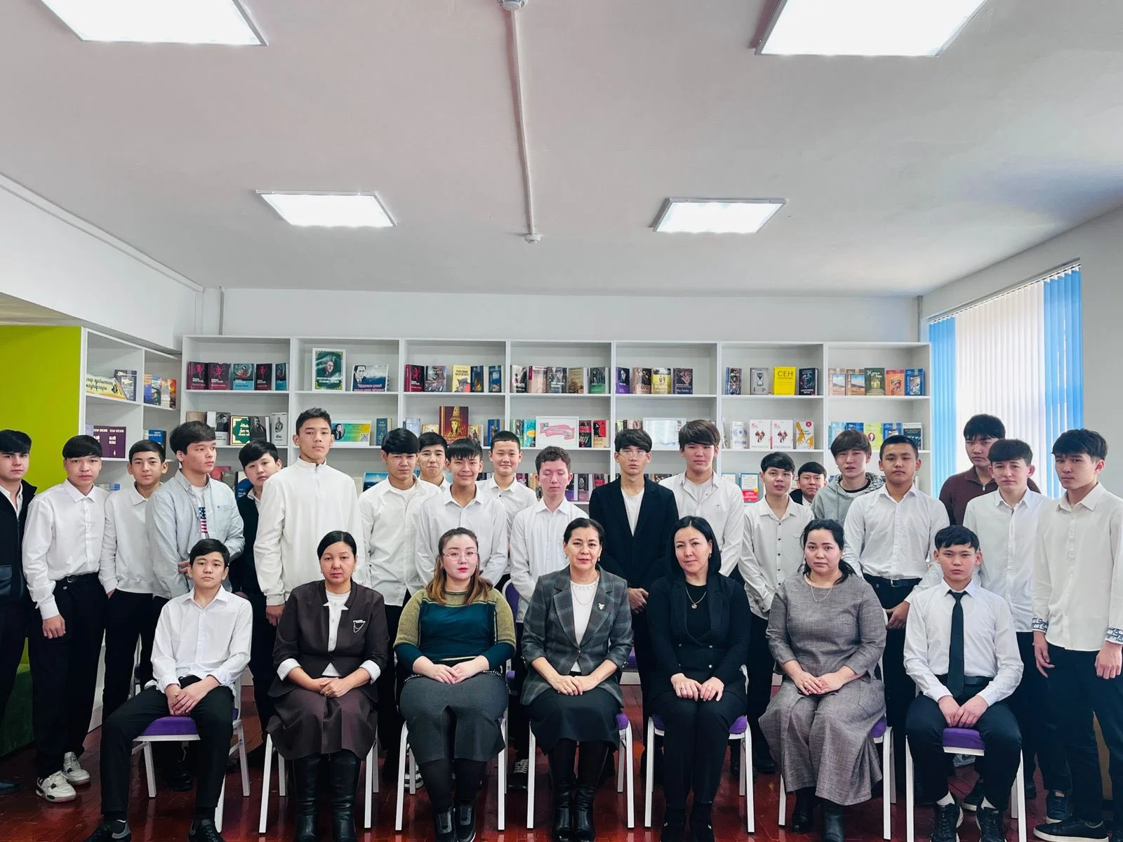 "Новая книга-новый мир»