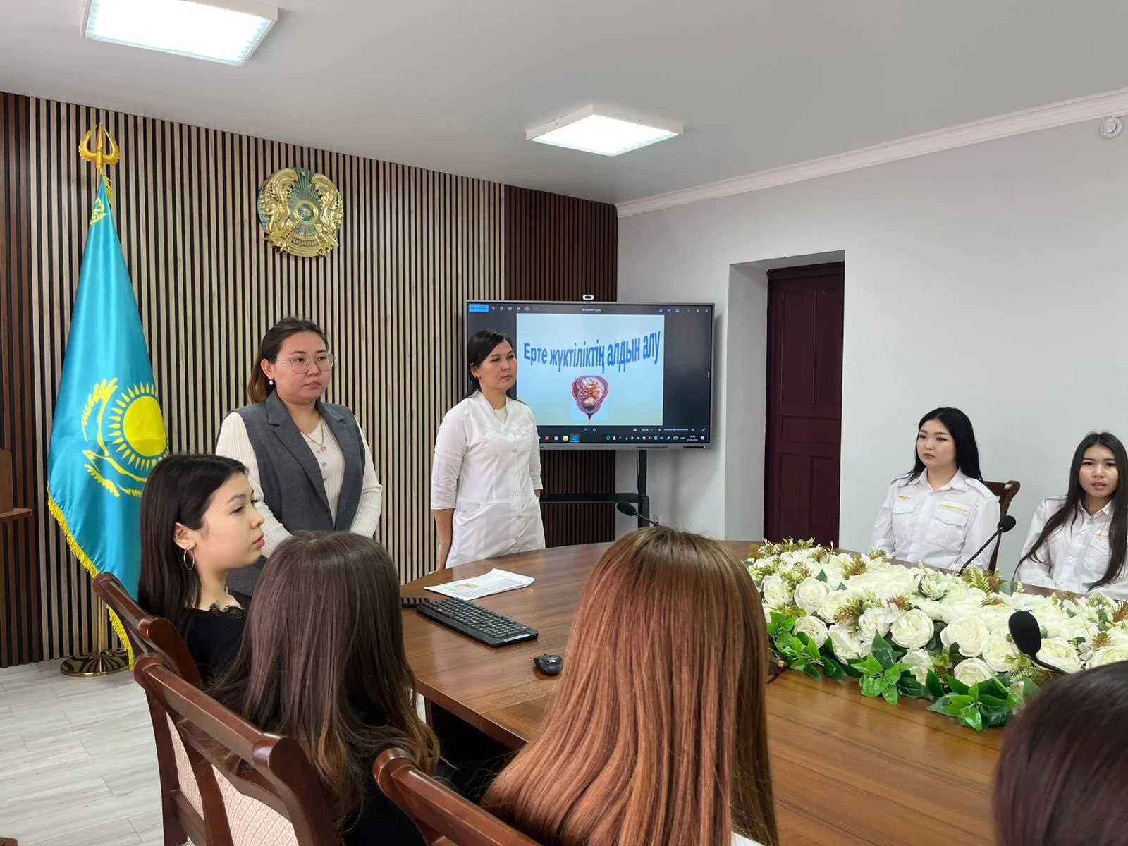 СРЕДИ ДЕВОЧЕК РАННЯЯ БЕРЕМЕННОСТЬ И СЕКСУАЛЬНАЯ ГРАМОТНОСТЬ