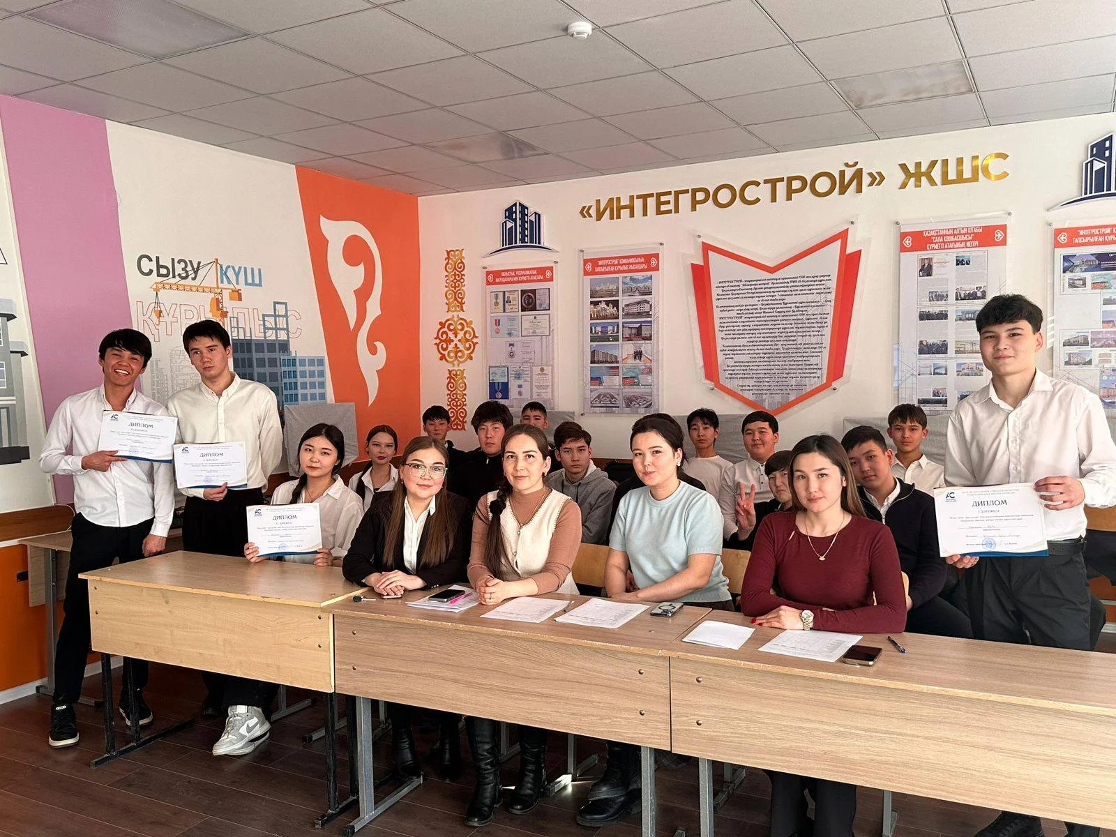 Интеллектуально-практический конкурс  "Мир тепла-молодой техник"